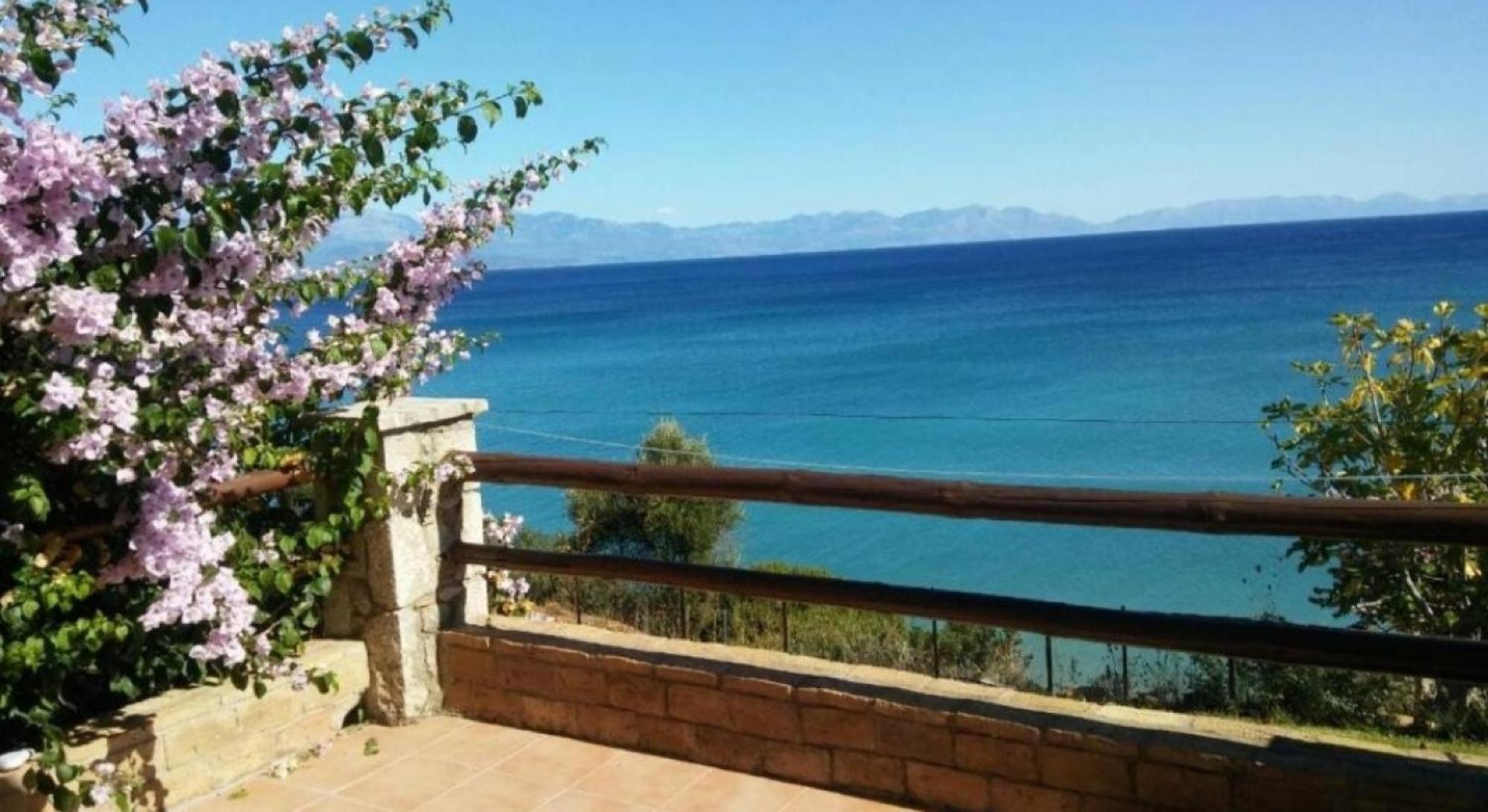 Panorama Beach Chrani Buitenkant foto