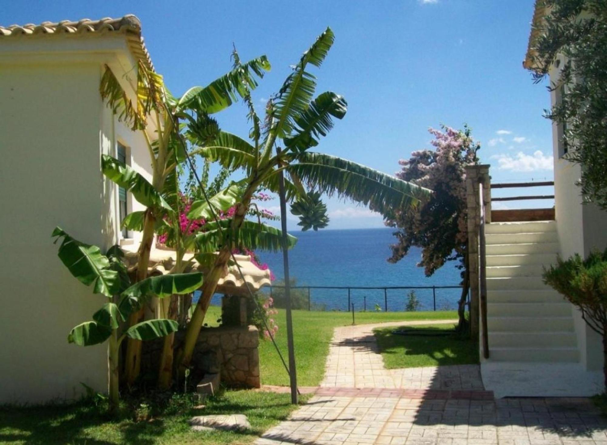 Panorama Beach Chrani Buitenkant foto