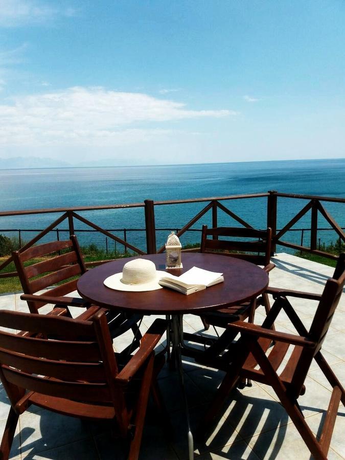 Panorama Beach Chrani Buitenkant foto